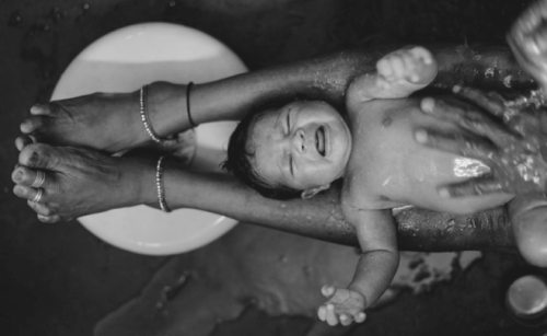 Anleitung, wie man ein Baby badet