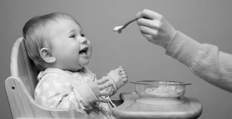 Anleitung - richtige Ernährung des Kindes unter 1 Jahr